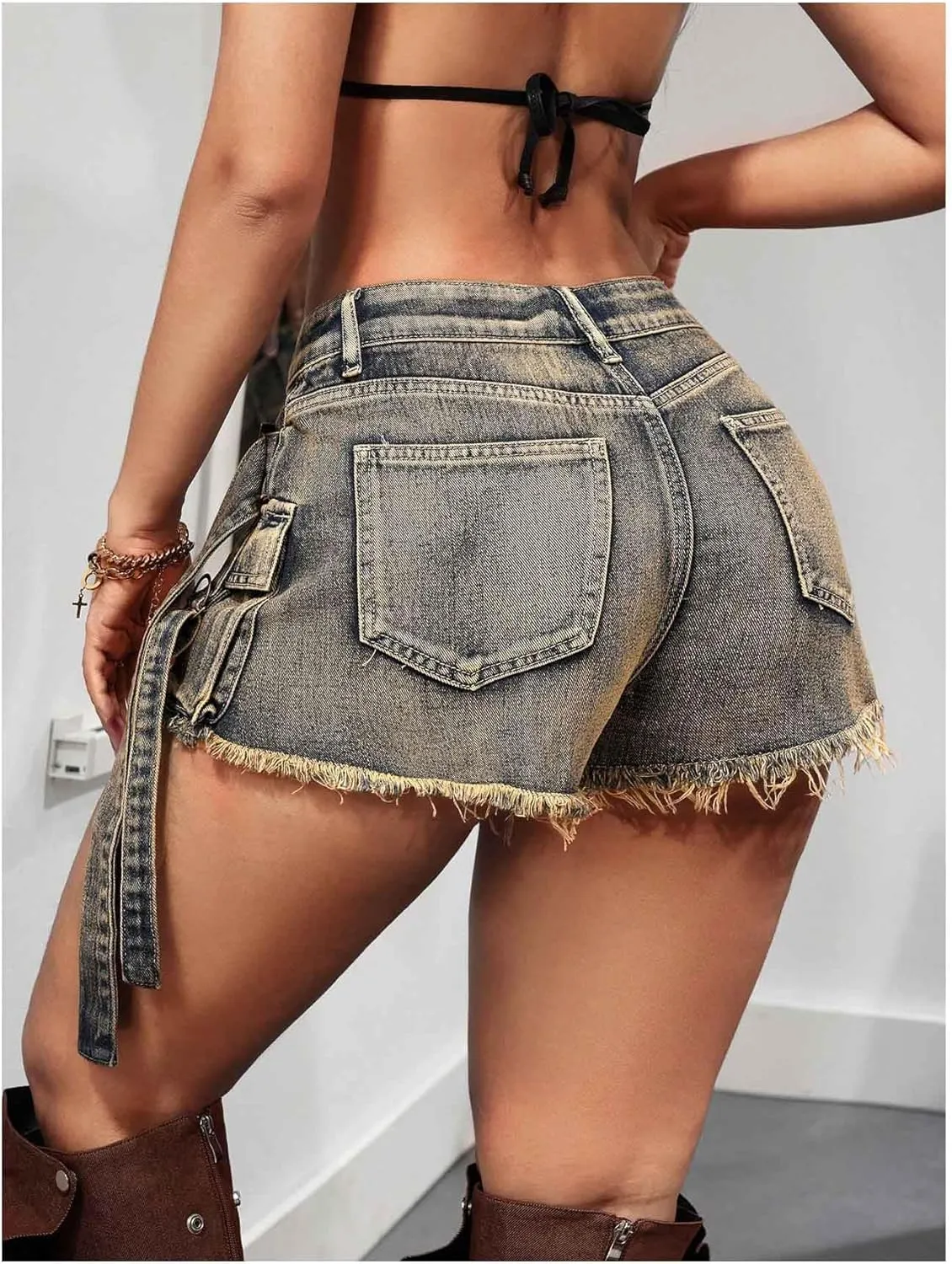 Floerns Women's Asymmetrical Distressed Denim Skort Low Rise Y2K Mini Jean Shorts