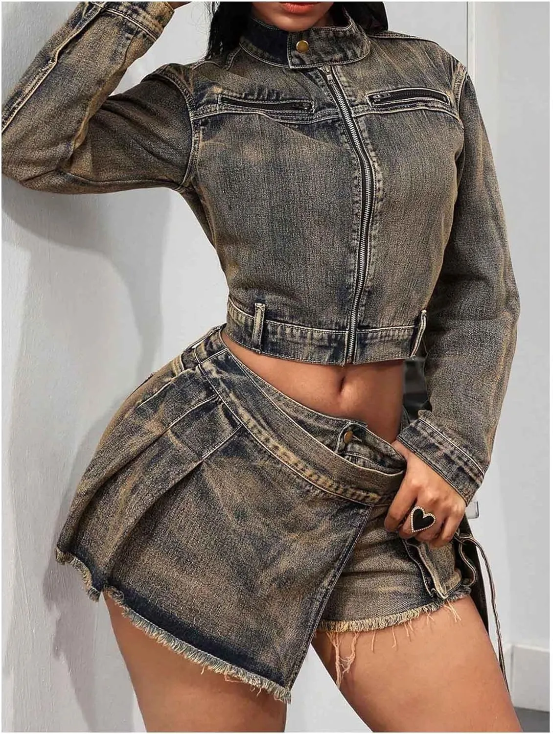 Floerns Women's Asymmetrical Distressed Denim Skort Low Rise Y2K Mini Jean Shorts
