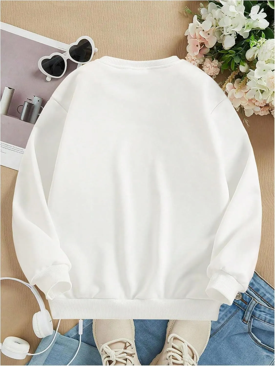 Girl's Cartoon Graphic Long Sleeve Crewneck Sweatshirts Drop Shoulder Cute Pullover Tops T Shirt