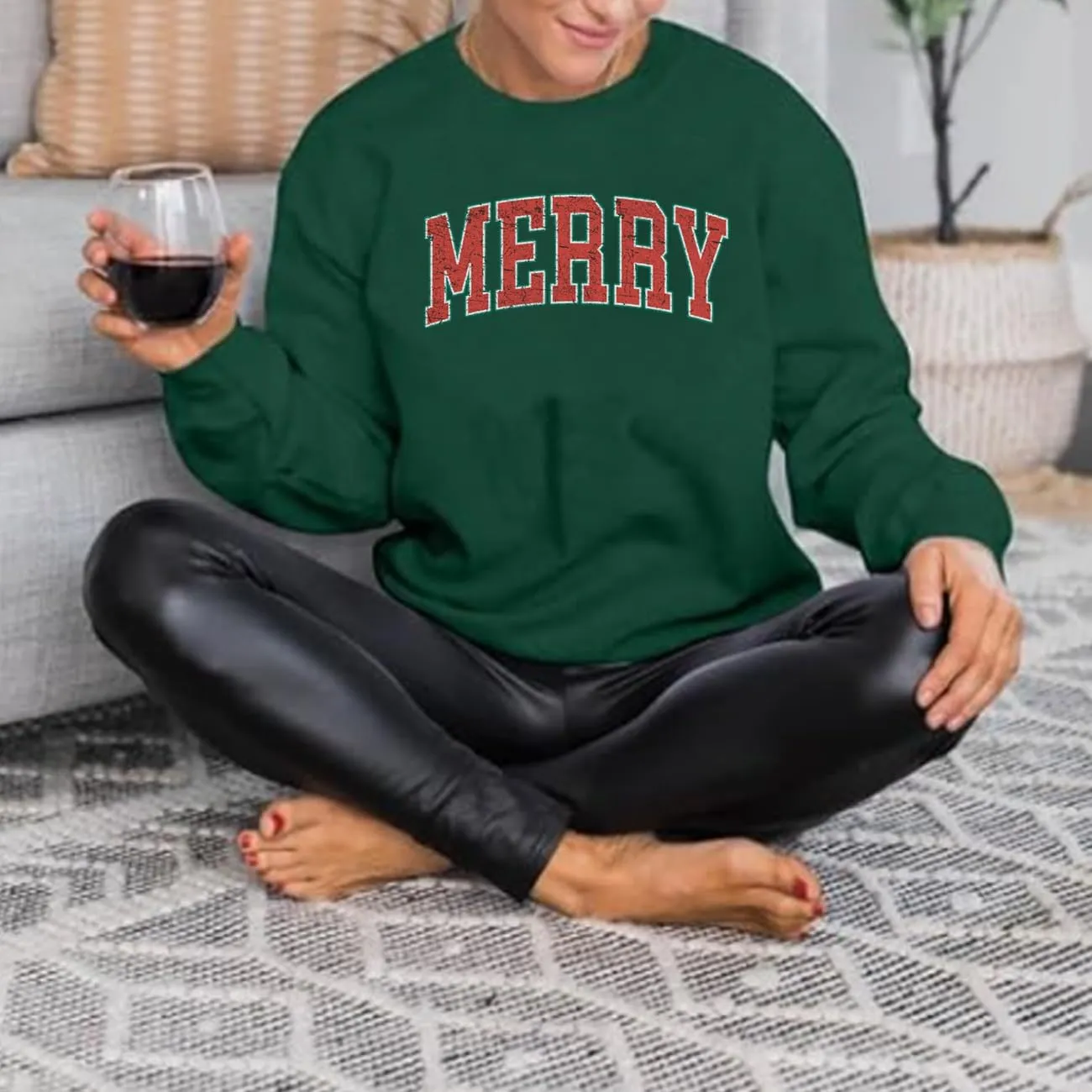 Merry Christmas Sweatshirt Women Merry Graphic Letter Printed Crewneck Pullover Xmas Tops