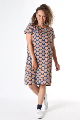 Olga-de-lis Shift Dress in Seersucker