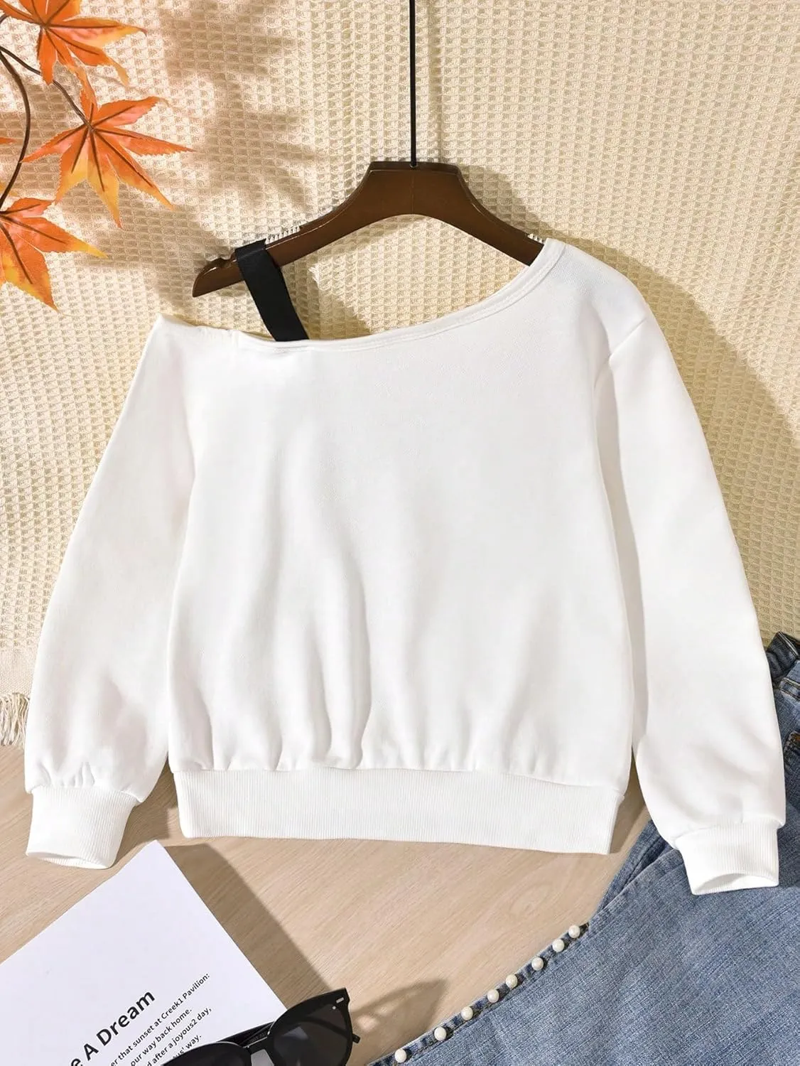 SHENHE Girl's Graphic Print Cut Out Shoulder Asymmetrical Cute Sweatshirt Pullover Top